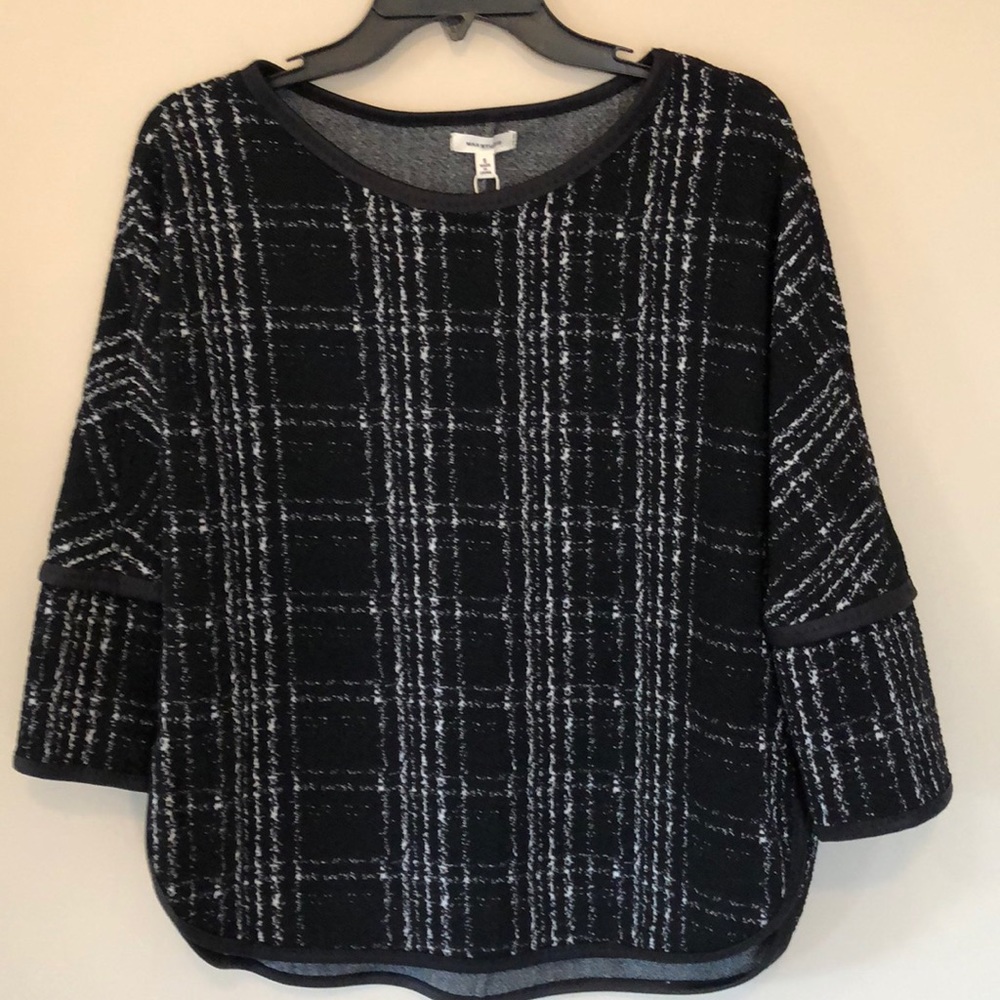 Max Studio new blk/wht top/knit sz S leather trim